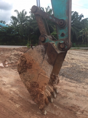ขายแบคโฮ KOBELCO SK200-8 YN12-T ทำงาน 12614ชั่วโมง สนใจโทร 081-970-1072