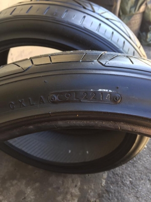 ขายยาง NITTO INVO 245-35-20 ปี14 ดอกสวย ไม่มีปะ ไม่มีตำหนิ คู่ละ 4,900 บาท