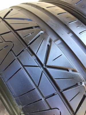 ขายยาง NITTO INVO 245-35-20 ปี14 ดอกสวย ไม่มีปะ ไม่มีตำหนิ คู่ละ 4,900 บาท