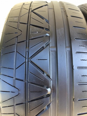 ขายยาง NITTO INVO 245-35-20 ปี14 ดอกสวย ไม่มีปะ ไม่มีตำหนิ คู่ละ 4,900 บาท
