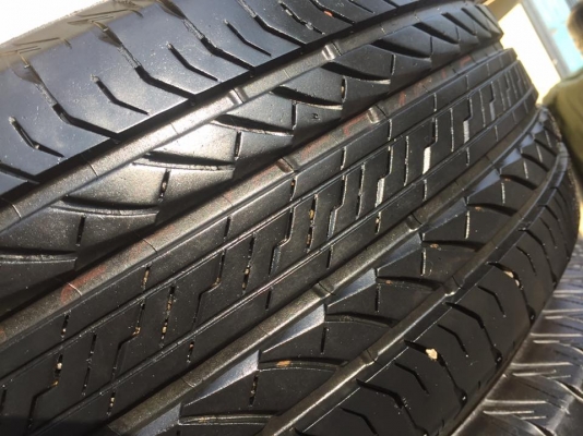 ขายยาง BRIDGESTONE ECOPIA EP850 265-65-17 ปี15 ดอกเต็ม น้องๆยางใหม่ ไม่มีปะ ไม่มีตำหนิ ชุดละ 7,000 บาท