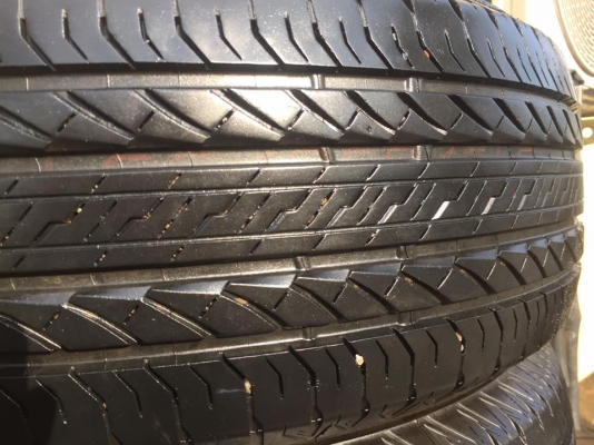 ขายยาง BRIDGESTONE ECOPIA EP850 265-65-17 ปี15 ดอกเต็ม น้องๆยางใหม่ ไม่มีปะ ไม่มีตำหนิ ชุดละ 7,000 บาท