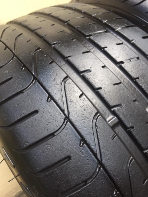 ขายยาง PIRELLI P-ZERO 235-35-19 ปี14 ดอกสวย ไม่มีตำหนิ ไม่มีปะ คู่ละ 4,500 บาท