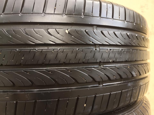 ขายยาง GOODYEAR Assurance 205-55-16 ปี16 ดอกสวยมาก ไม่มีปะ ไม่มีตำหนิ ชุดละ 3,900 บาท