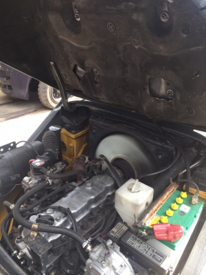 KOMATSU FG25-17 เครื่องเบนซิล+แก็ส เกียร์ออโต้ เสาสูง4เมตร สนใจตริดต่อ083-060-0223(ปอน)