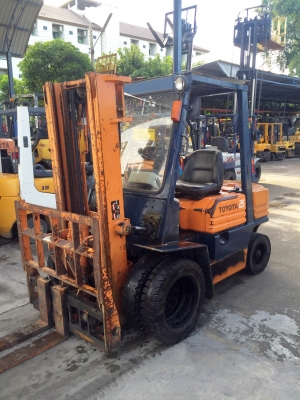 TOYOTA 5FD25 เครื่องดีเซล เสาสูง3เมตร งาเท สนใจติดต่อ 083-062-0223(ปอน) TOYOTA 5FD25 เครื่องดีเซล เสาสูง3เมตร งาเท สนใจติดต่อ 083-062-0223(ปอน)