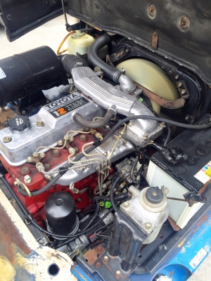 TOYOTA 5FD20 เครื่องดีเซล ดกียร์ธรรมดา เสาสูง3เมตร สนใจติดต่อ 083-062-0223(ปอน)