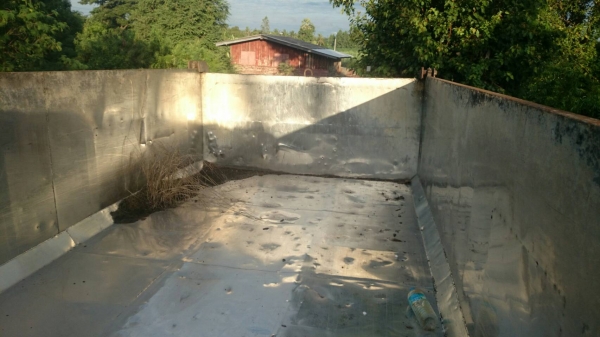 กระบะดั้มสิบล้อ