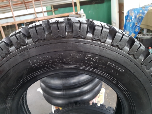 ขายยางลมโฟล์คลิฟท์ขนาด 600-15 ใหม่ราคาถูก ขายยางลมโฟล์คลิฟท์ขนาด 600-15 ใหม่ราคาถูก