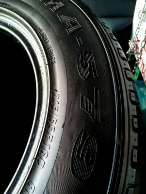 215/65R16 MAXXIS MA-579 ปี15 ชุด 4 เส้น tel. 081-427-3941 215/65R16 MAXXIS MA-579 ปี15 ชุด 4 เส้น tel. 081-427-3941