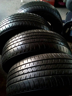 215/65R16 MAXXIS MA-579 ปี15 ชุด 4 เส้น tel. 081-427-3941 215/65R16 MAXXIS MA-579 ปี15 ชุด 4 เส้น tel. 081-427-3941