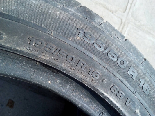 195/50R16 Continental Contipremium ปี14 มี 2 เส้น  tel. 081-427-3941