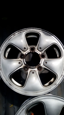 แม็ก ขอบ 15 ใส่ คาริเบียน จิ๊บมิตซู เกีย แม็ก ขอบ 15 ใส่ คาริเบียน จิ๊บมิตซู เกีย