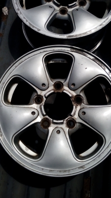 แม็ก ขอบ 15 ใส่ คาริเบียน จิ๊บมิตซู เกีย แม็ก ขอบ 15 ใส่ คาริเบียน จิ๊บมิตซู เกีย