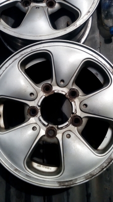 แม็ก ขอบ 15 ใส่ คาริเบียน จิ๊บมิตซู เกีย แม็ก ขอบ 15 ใส่ คาริเบียน จิ๊บมิตซู เกีย