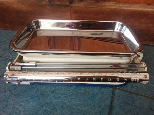 ขายกิโลเยอรมันงานเก่าเก็บชั่งได้15กิโลกรัมBRILLANT Made in Germay.