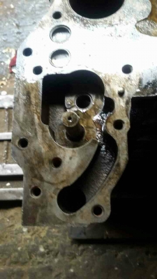 ขายเสื้อสุบ รถแมคโค PC-200-6 6-D-95-L ของถอด ไม่มีประกับอก ขายเสื้อสุบ รถแมคโค PC-200-6 6-D-95-L ของถอด ไม่มีประกับอก