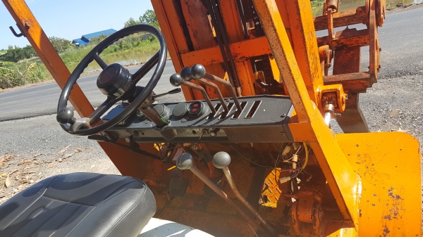 ขายด่วนรถยกTOYOTA 3FG20ยก2ตันเสาสูง3เมตรงากะดกได้ยางหน้าคู้รถนอกเพิ่งนำเข้ามายังไม่เคยใช้งานในเมืองไทยเลย