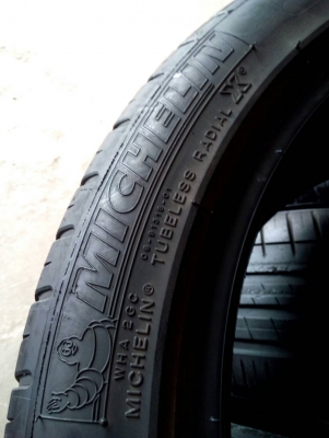 225/45R18 MICHELIN Pilot sport3 ชุด 4 เส้น tel. 081-427-3941 225/45R18 MICHELIN Pilot sport3 ชุด 4 เส้น tel. 081-427-3941