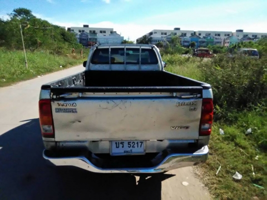 กระบะตอนเดียว TOYOTA HILUX VIGO