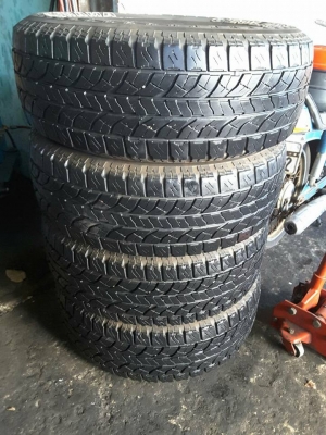 Yokohama AT-S ขนาด 265-65-17 ปี13 สวยๆ 1ชุด Yokohama AT-S ขนาด 265-65-17 ปี13 สวยๆ 1ชุด