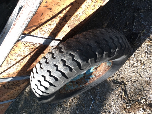 สาลี่รถไถเดินตาม สภาพดี พร้อมใช้ สนใจ0848017186