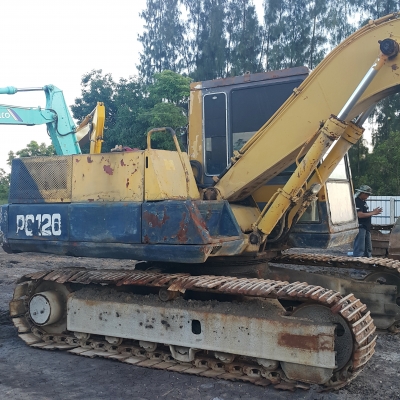รถแม็คโคร KOMATSU PC120 รุ่น 3