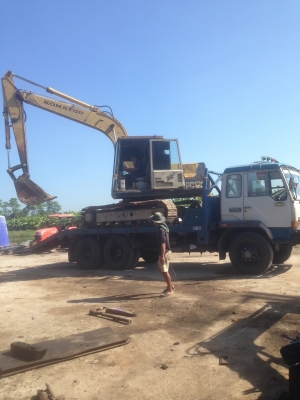 รถแม็คโคร KOMATSU PC120 รุ่น 3