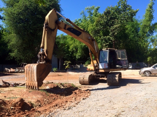 ขายด่วน รถแบคโฮ cat..v.1  รถสภาพดีมาก  พร้อมใช้งาน  เออกสารพร้อม