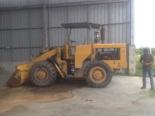 ขายรถตักTCM รถ อยู่ลพบุรี ราคา 315,000บ. สนใจติดต่อ 0835601591 หรือ 0903494058