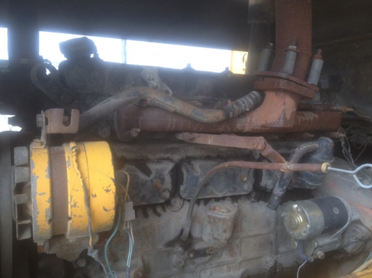 ขายรถตักTCM รถ อยู่ลพบุรี ราคา 315,000บ. สนใจติดต่อ 0835601591 หรือ 0903494058