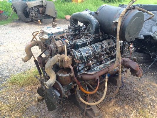 ขายเครื่อง Nissan RD8 320 แรงม้า ขายเครื่อง Nissan RD8 320 แรงม้า