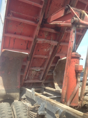 รถหกล้อหน้ายาวดั๋ม อีซูซุ