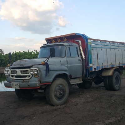 รถหกล้อหน้ายาวดั๋ม อีซูซุ