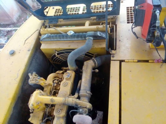 ขายรถตัก แบ็คโค KOBELCO SK200-3มาร์คทรีเก่านอก3ปี ไฟฟ้าครบ เอกสารใบอินวอยซ์ พร้อมทำงาน