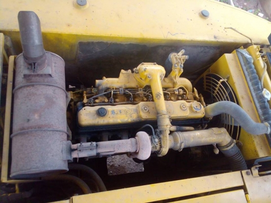 ขายรถตัก แบ็คโค KOBELCO SK200-3มาร์คทรีเก่านอก3ปี ไฟฟ้าครบ เอกสารใบอินวอยซ์ พร้อมทำงาน