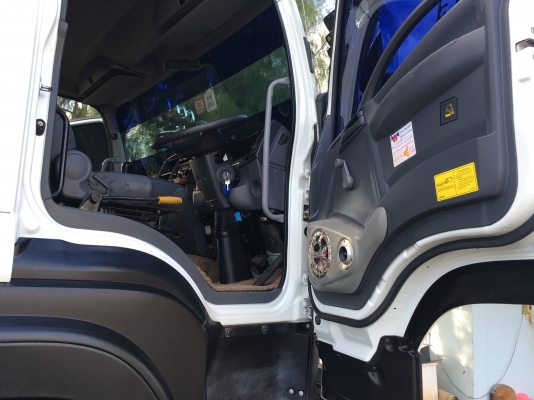 ขายด่วนรถดั้ม360แรง ปี55 กะบะสามมิตร ลูก3เพลา สภาพสวยๆ ใช้น้อยไมล์120000 วิ่งปาล์มเท่านั้น