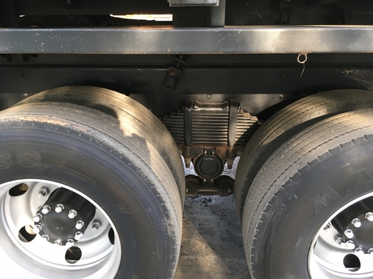 ขายด่วนรถดั้ม360แรง ปี55 กะบะสามมิตร ลูก3เพลา สภาพสวยๆ ใช้น้อยไมล์120000 วิ่งปาล์มเท่านั้น