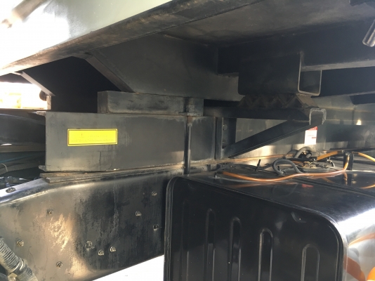 ขายด่วนรถดั้ม360แรง ปี55 กะบะสามมิตร ลูก3เพลา สภาพสวยๆ ใช้น้อยไมล์120000 วิ่งปาล์มเท่านั้น