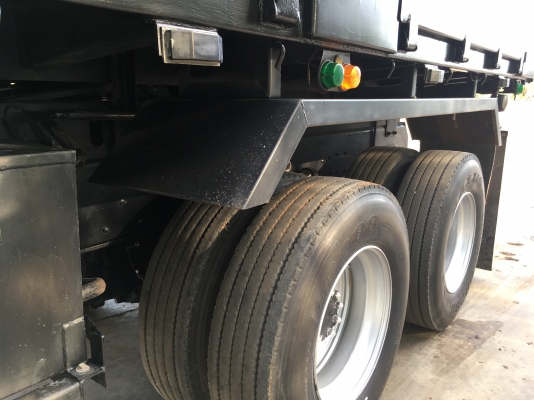 ขายด่วนรถดั้ม360แรง ปี55 กะบะสามมิตร ลูก3เพลา สภาพสวยๆ ใช้น้อยไมล์120000 วิ่งปาล์มเท่านั้น