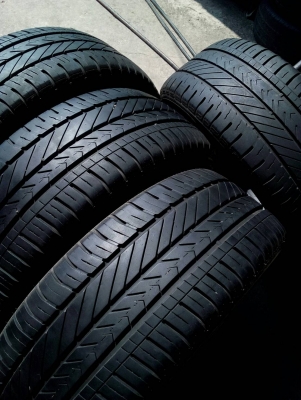 215/55R17 GOODYEAR DURAPLUS ปี14 ชุด 4 เส้น tel. 081-427-3941