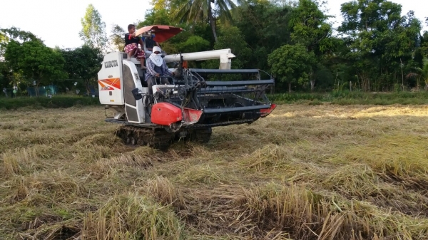 70จีราคา590000แทรกใหม่ช่วงล่างดีรถพร้อมใช้งาน