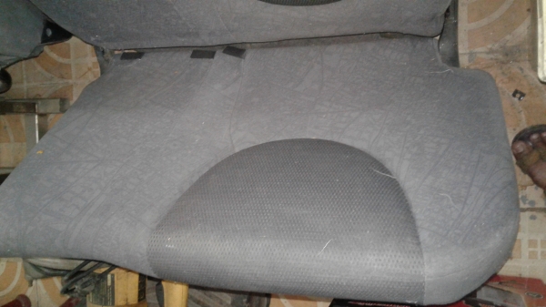 ขาย เบาะตอนหลังแจ๊ส (Fit)