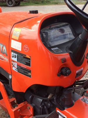 KUBOTA L3008 สภาพดีผ่านUC พร้อมใช้งาน ใบมิดและผาน