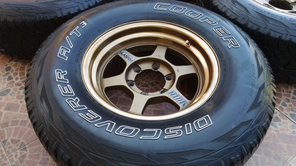 ขายล้อ te37 พร้อมยาง cooper at3 265/75/16 ปี 14 สวยๆครับ