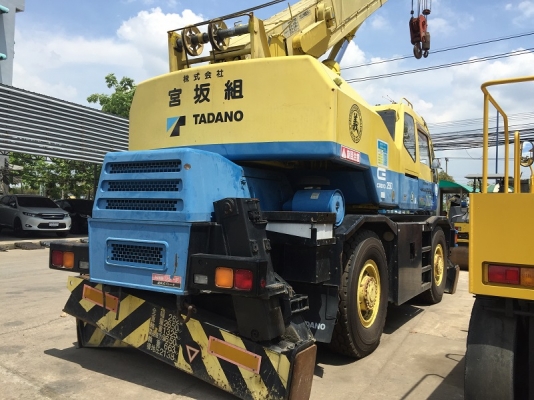 รถเครน 25 ตัน Tadano TR250-M6 สภาพดี พร้อมใช้งาน ระบบไฟฟ้าครบ