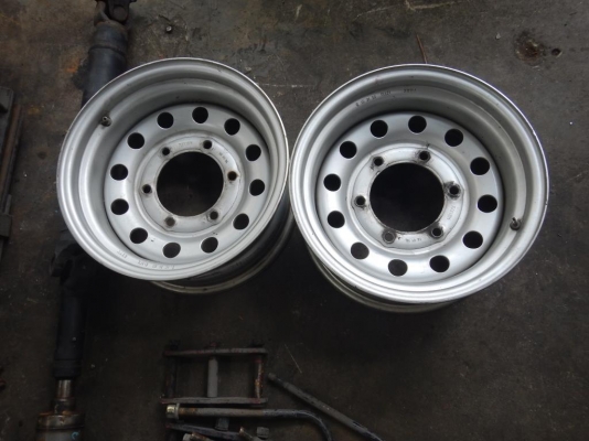 ขายเพลาลอยครบชุดสำหรับ รถบรรทุกหนัก ดูของได้ที่ตลาดห้วยขวาง กทม.ขาย30,000บาท ขายเพลาลอยครบชุดสำหรับ รถบรรทุกหนัก ดูของได้ที่ตลาดห้วยขวาง กทม.ขาย30,000บาท