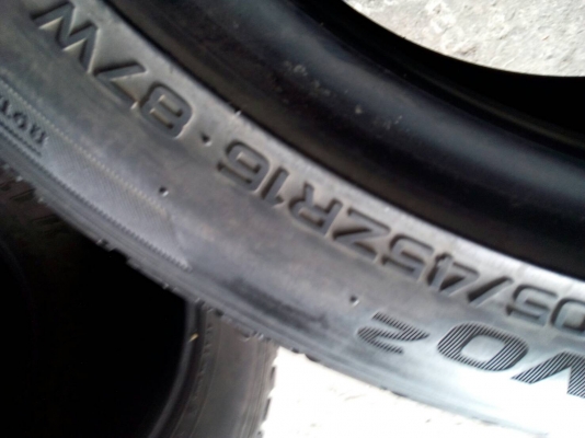 205/45R16 HANKOOK VENTUS V12 EVO2 ปี14 มี 2 เส้น  tel. 081-427-3941
