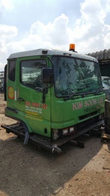 ขายหัวเก๋ง MITSU FOSO รุ่น ซุปเปอร์เทรค  หัวเก่านอกขายตามสภาพ ตามรูปขายถูกมี 2 หัว ขายถูกหัวล่ะ40,000 บาท