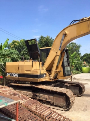 ขาย 595,000 สภาพเก่านอก 2 ปี  CATTERPILAR E120B เครื่องดี ปั้มแรง โช่หนา เอวแน่น ไฟฟ้าครบ เอกสารชื้อขาย รถอยู่ จ.นครปฐม  090-772-3710 090-772-3708